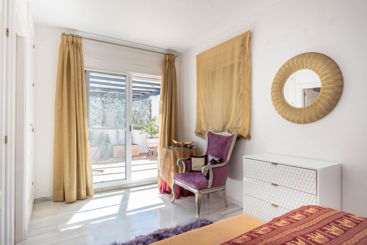 Appartement te koop in Nueva Andalucía | 2 slaapkamers H5388883