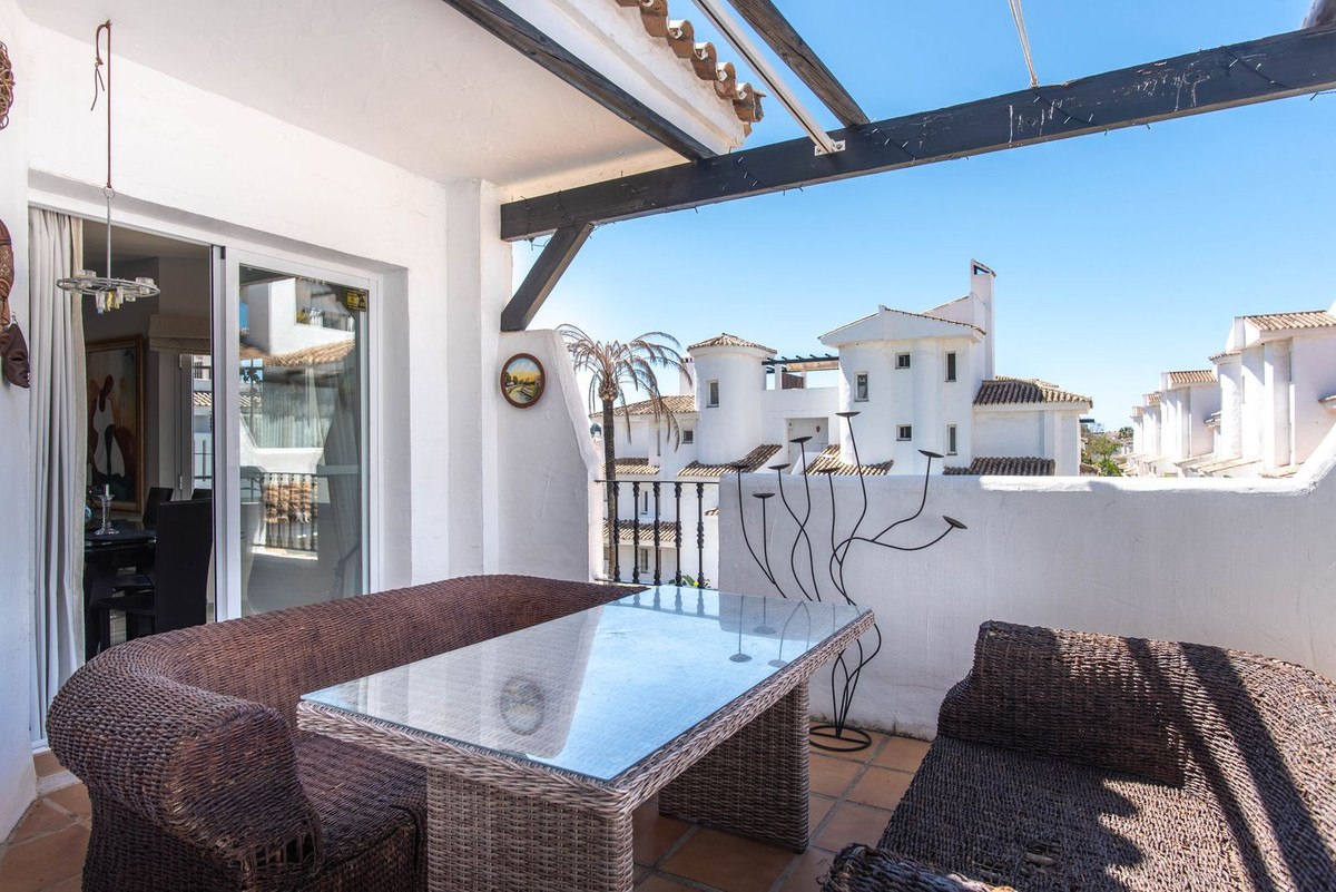Appartement te koop in Nueva Andalucía | 2 slaapkamers H5388883