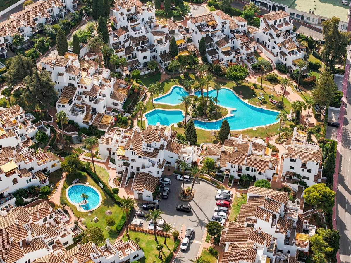 Duplex te koop in Nueva Andalucía | 2 slaapkamers H5464801