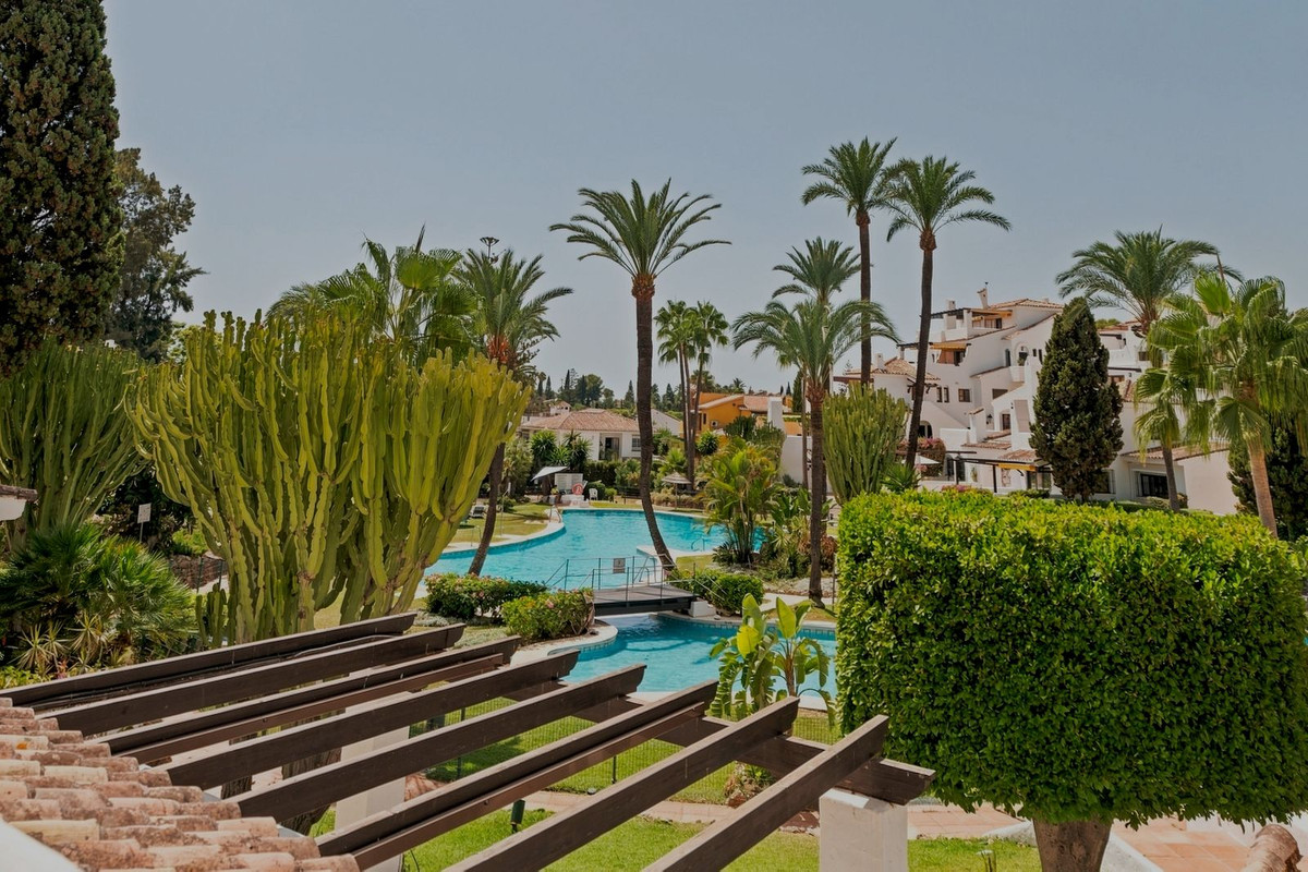 Duplex te koop in Nueva Andalucía | 2 slaapkamers H5464801