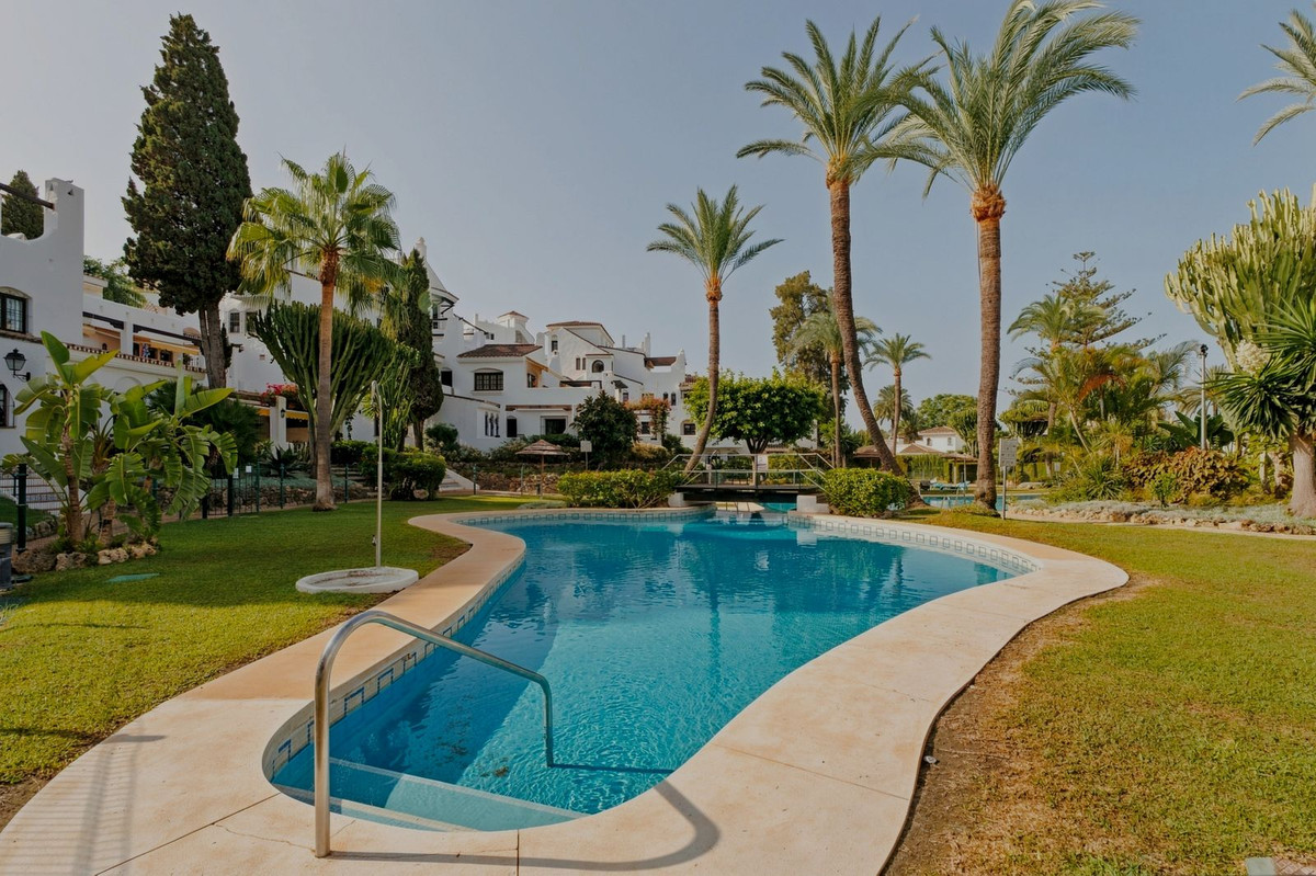 Duplex te koop in Nueva Andalucía | 2 slaapkamers H5464801