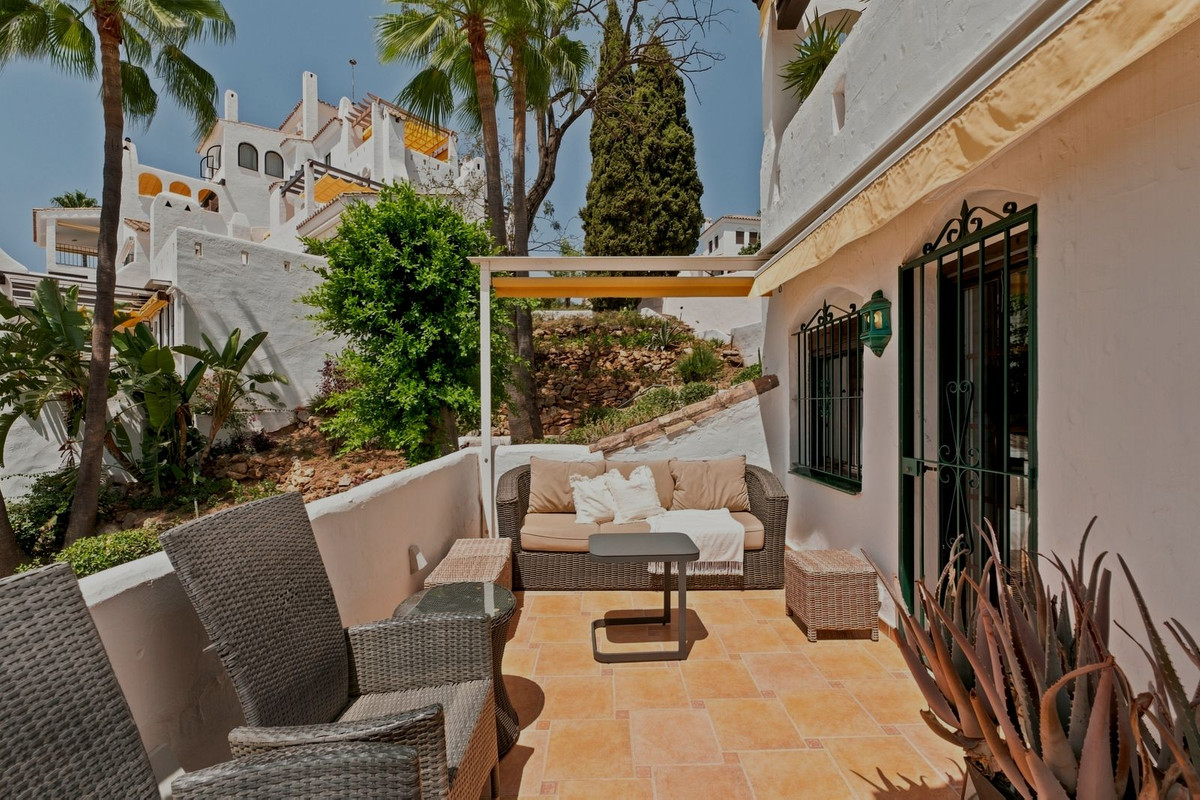 Duplex te koop in Nueva Andalucía | 2 slaapkamers H5464801