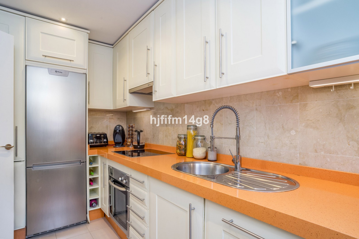 Appartement te koop in Nueva Andalucía | 2 slaapkamers H5494534