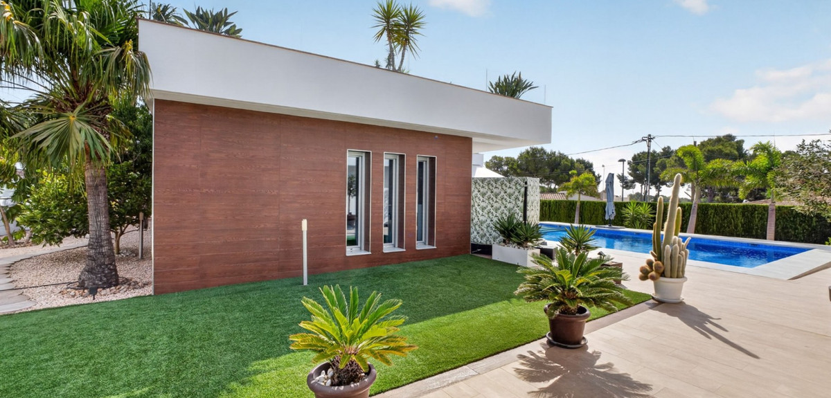 Property main view 44