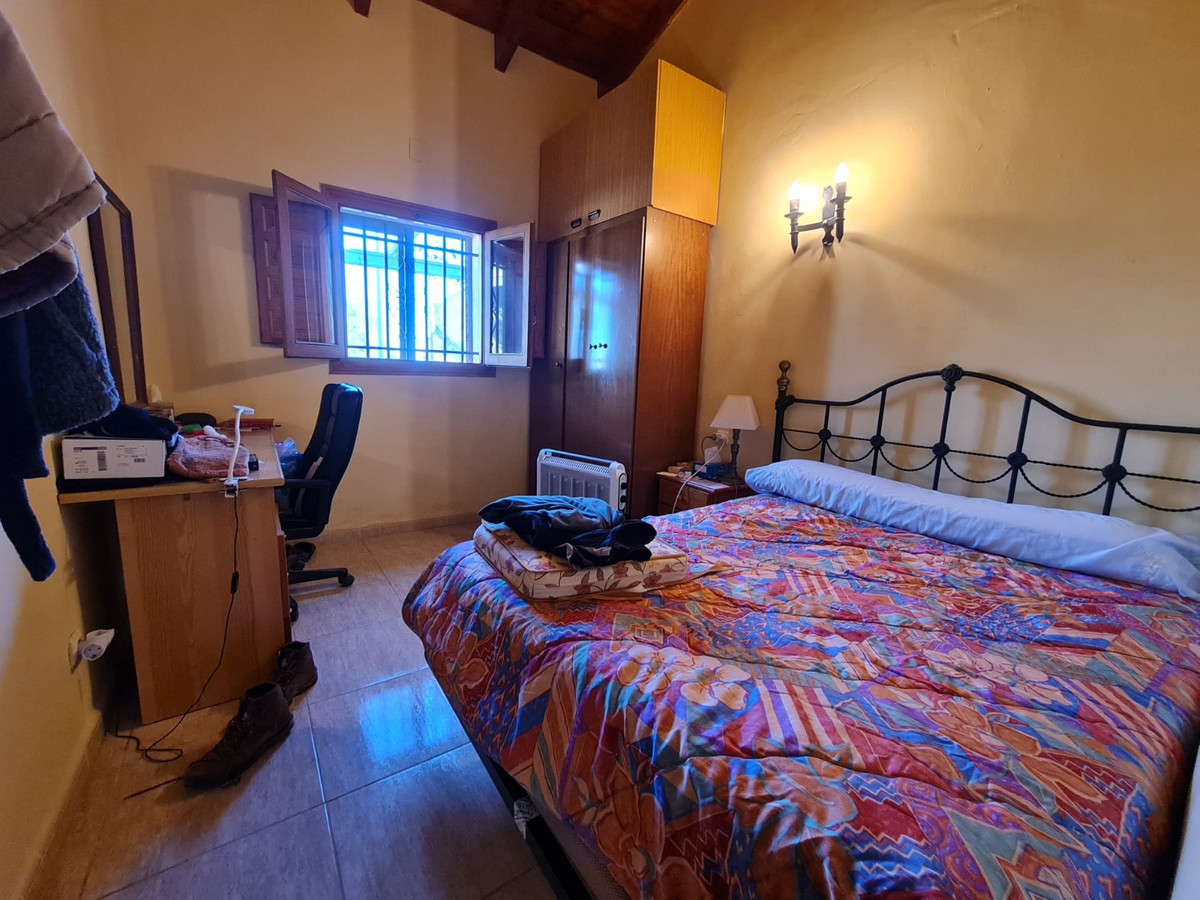 Bedrijfsgebouwen te koop in Pinoso | 4 slaapkamers H5395339