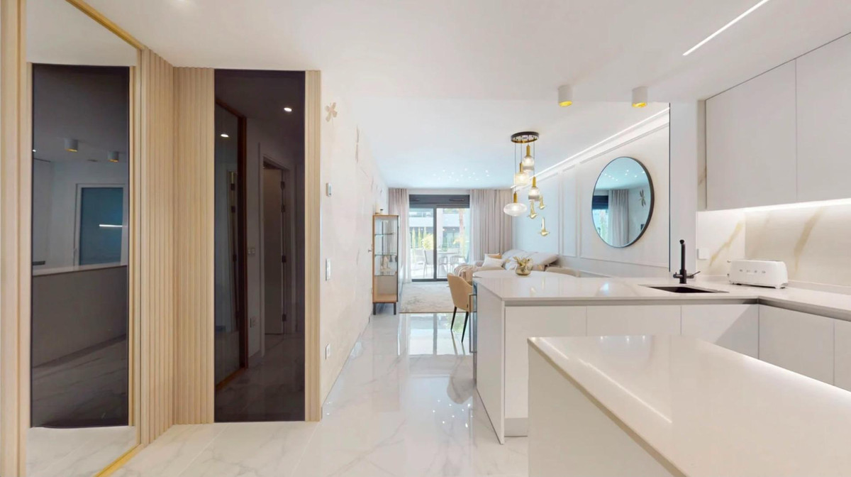 Appartement te koop in Playa Flamenca | 2 slaapkamers H5453632