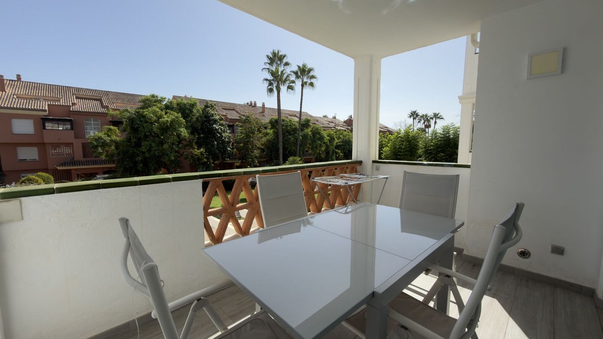 Garage te koop in Puerto Banús | 2 slaapkamers H5480548