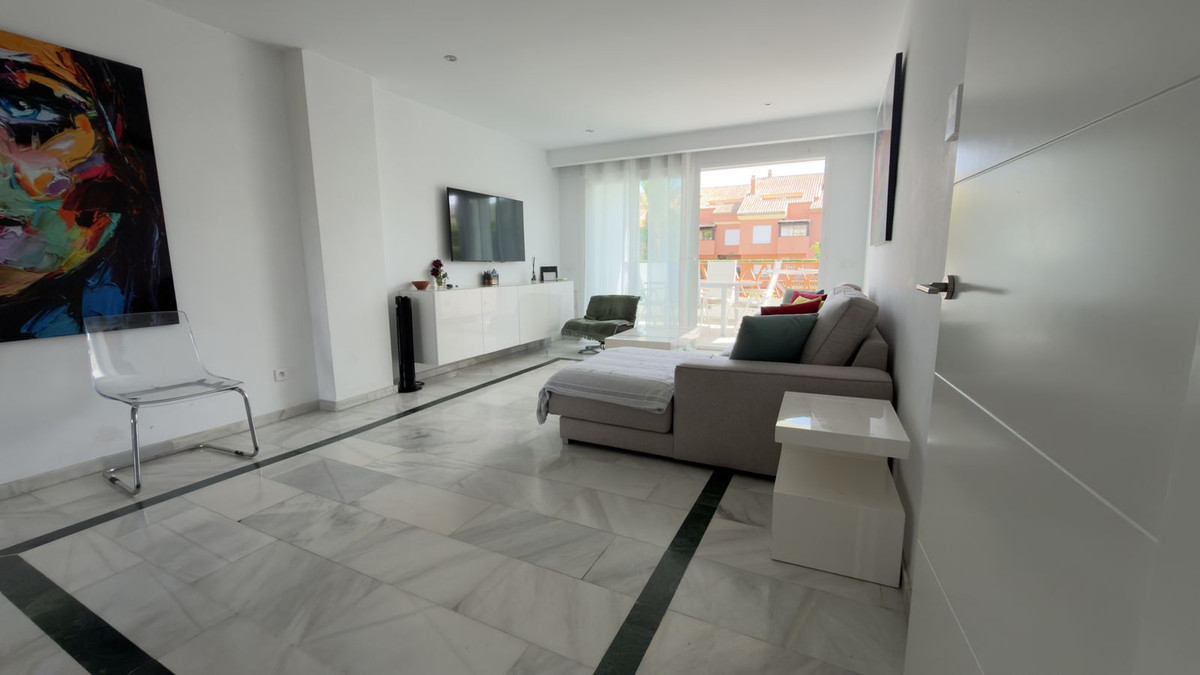 Garage te koop in Puerto Banús | 2 slaapkamers H5480548