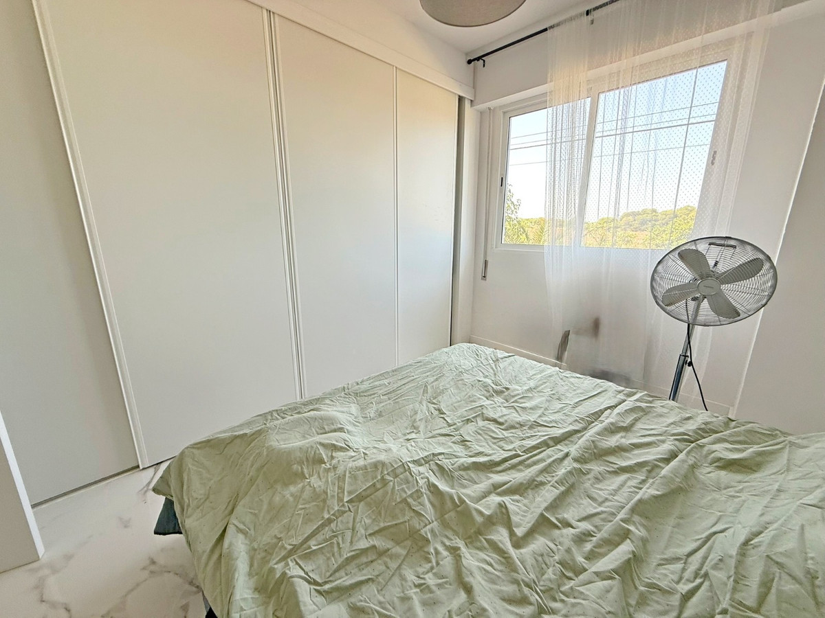 Appartement te koop in Punta Prima | 2 slaapkamers H5456374