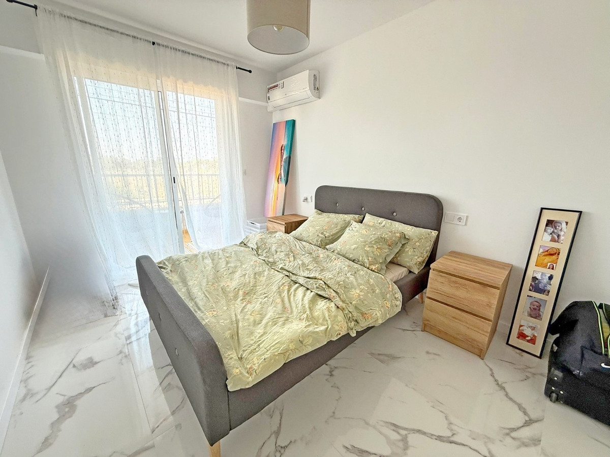 Appartement te koop in Punta Prima | 2 slaapkamers H5456374