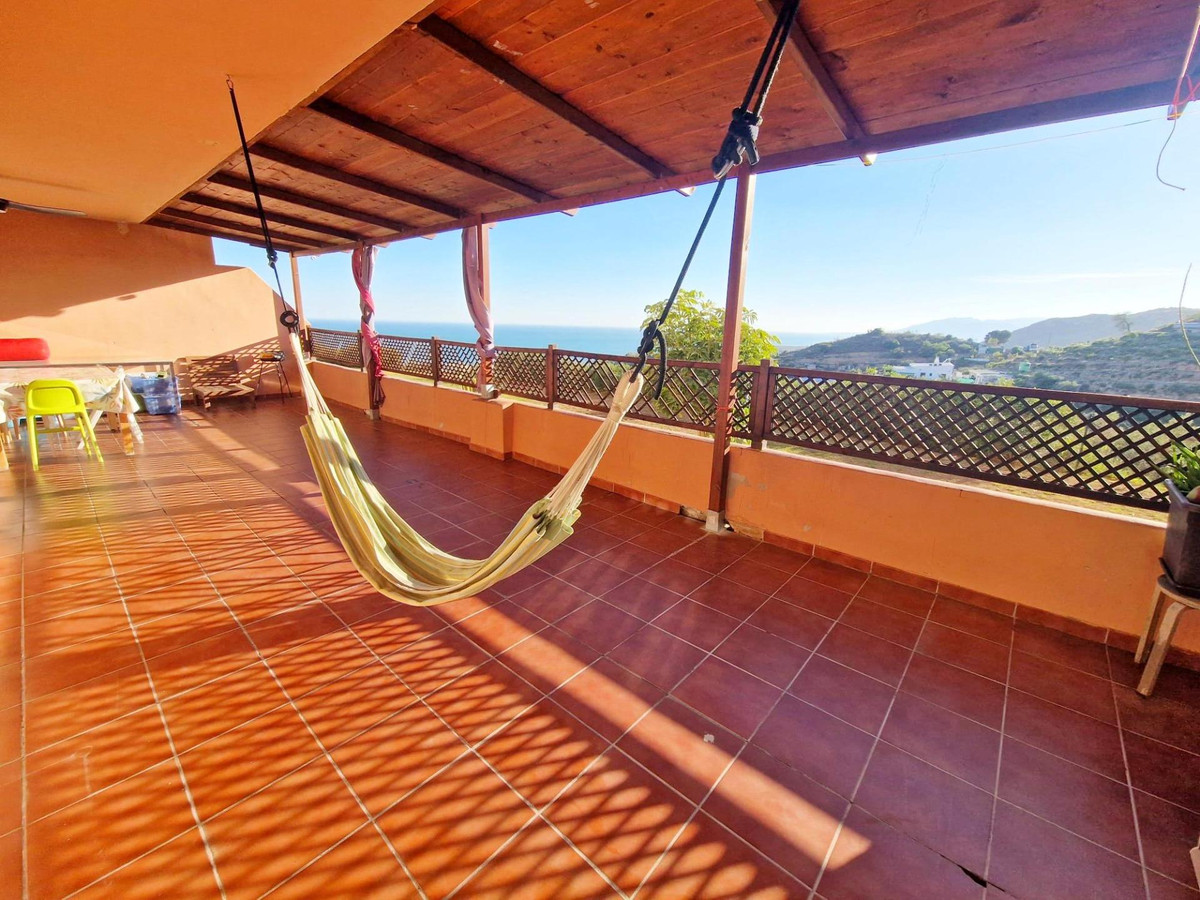 Appartement te koop in Rincón de la Victoria | 2 slaapkamers H5408182
