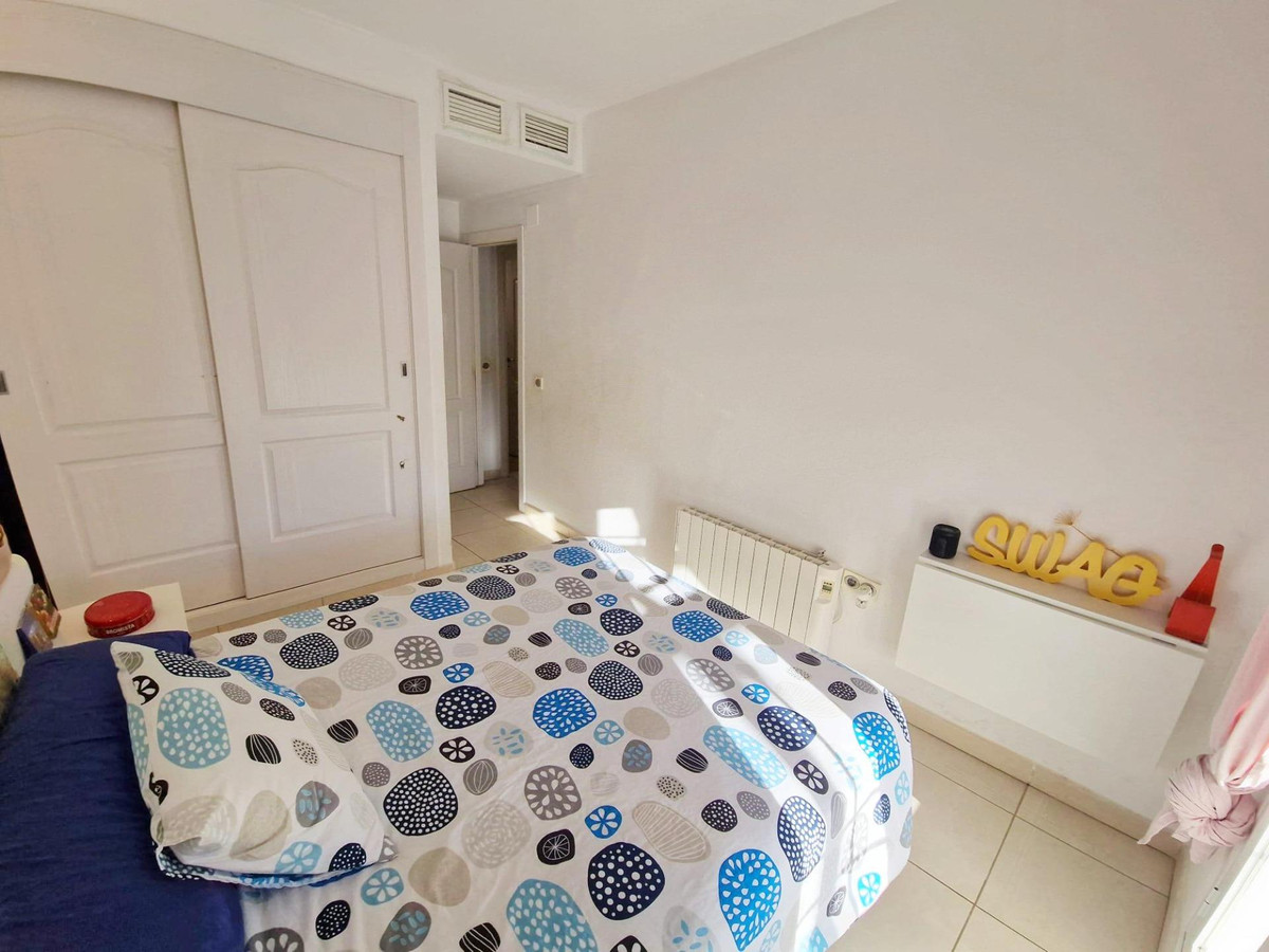 Appartement te koop in Rincón de la Victoria | 2 slaapkamers H5408182