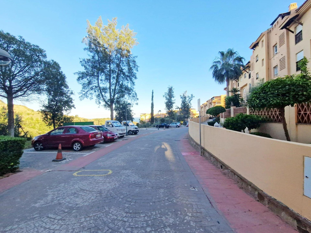 Appartement te koop in Rincón de la Victoria | 2 slaapkamers H5408182