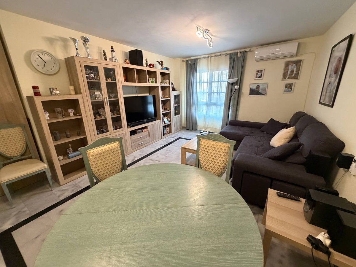Commercieel te koop in Rincón de la Victoria | 3 slaapkamers H5450056