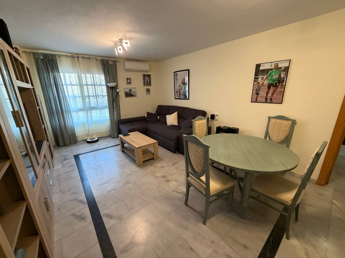 Commercieel te koop in Rincón de la Victoria | 3 slaapkamers H5450056