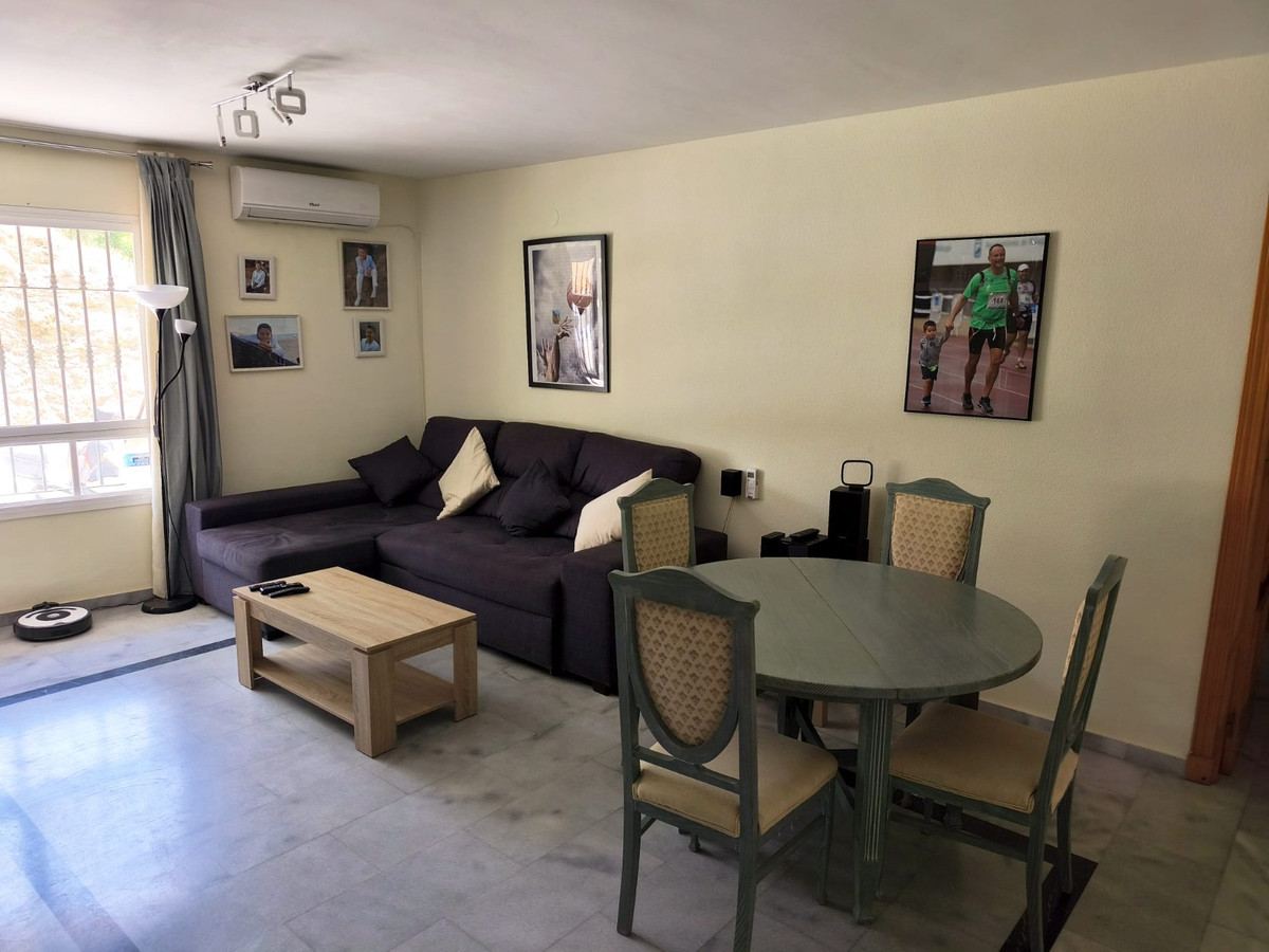 Commercieel te koop in Rincón de la Victoria | 3 slaapkamers H5450056