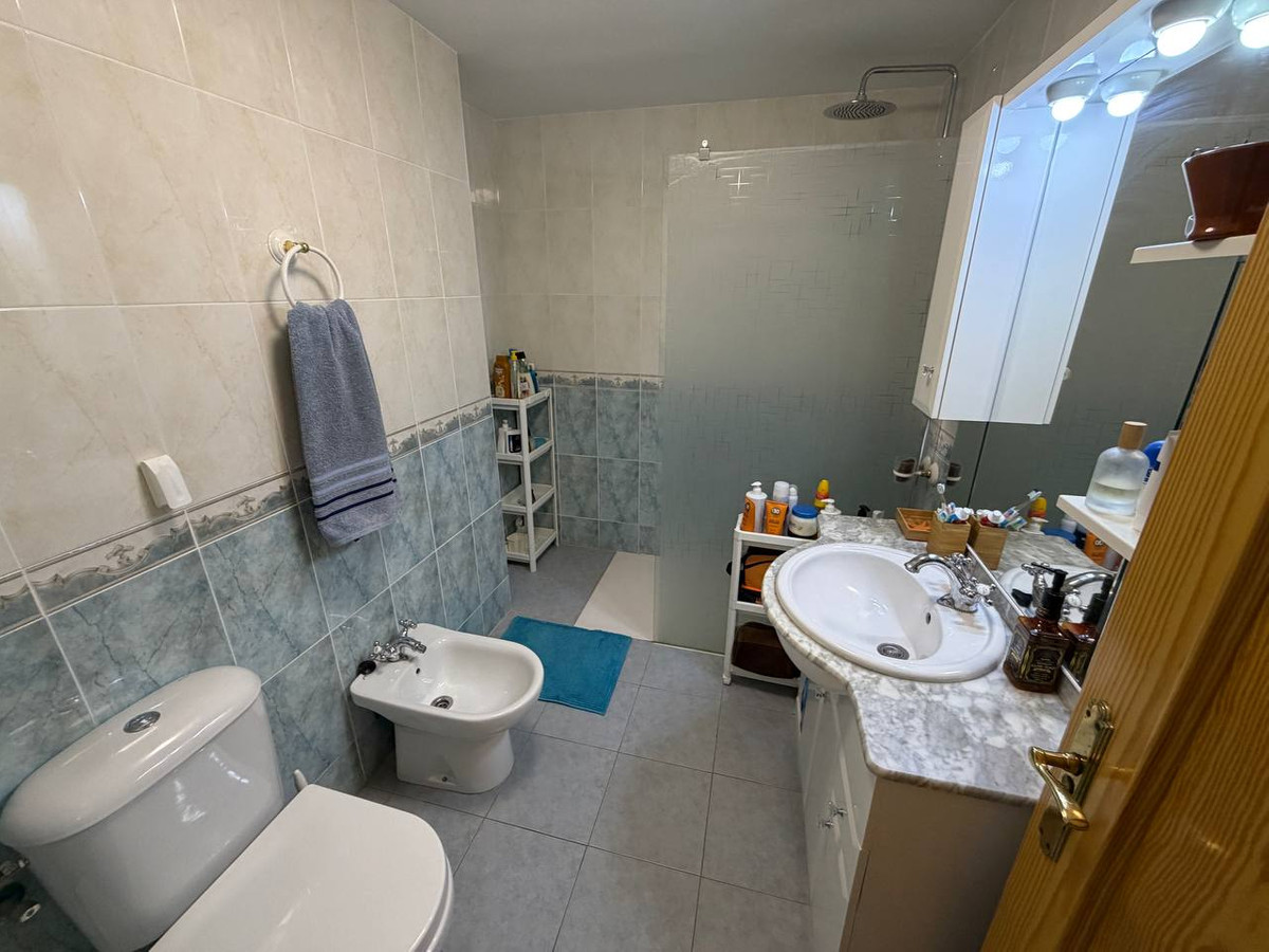 Commercieel te koop in Rincón de la Victoria | 3 slaapkamers H5450056