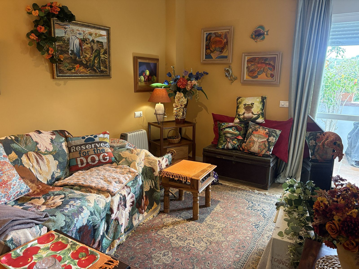 Zaak te koop in Riviera del Sol | 2 slaapkamers H5318197