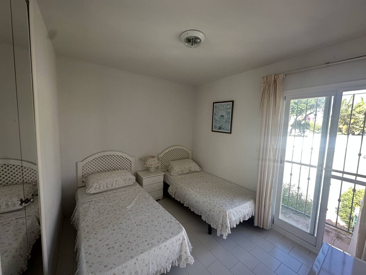 Anders te koop in Riviera del Sol | 3 slaapkamers H5401951
