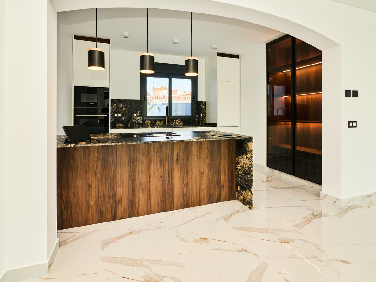 Property main view 30