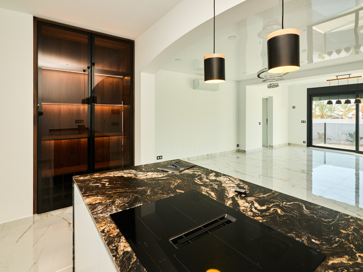Property main view 36