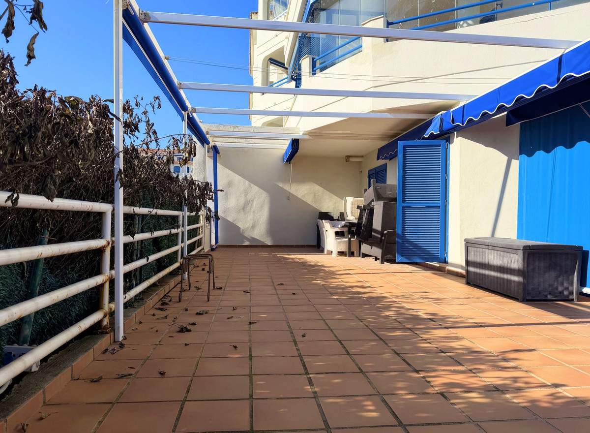 Appartement te koop in San Luis de Sabinillas | 3 slaapkamers H5255581