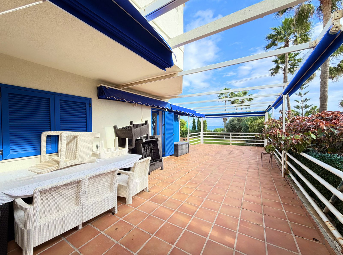 Appartement te koop in San Luis de Sabinillas | 3 slaapkamers H5255581