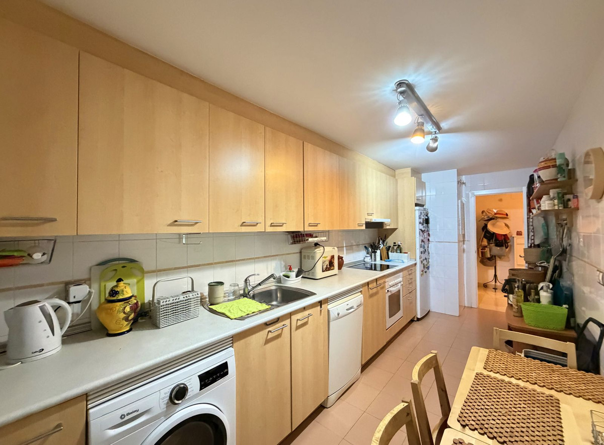 Appartement te koop in San Luis de Sabinillas | 3 slaapkamers H5255581