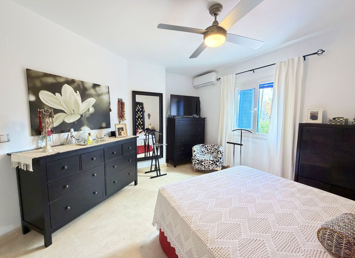 Appartement te koop in San Luis de Sabinillas | 3 slaapkamers H5255581