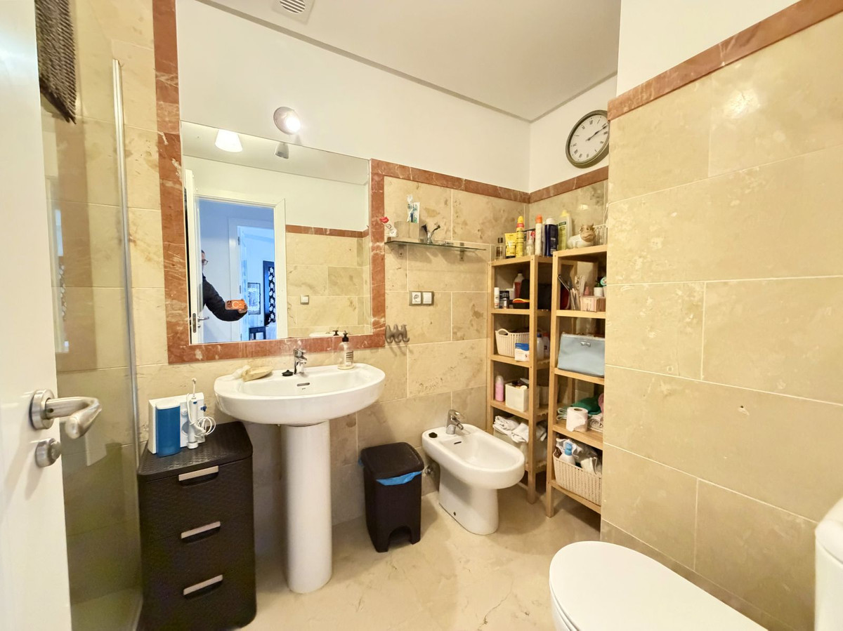 Appartement te koop in San Luis de Sabinillas | 3 slaapkamers H5255581