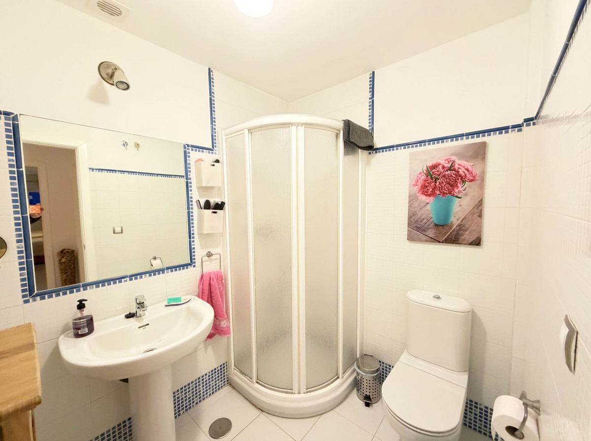 Appartement te koop in San Luis de Sabinillas | 3 slaapkamers H5255581