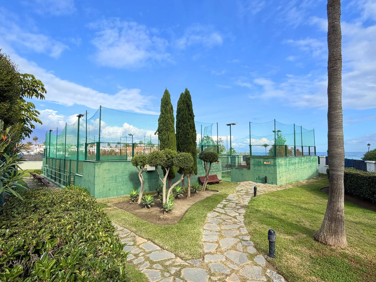 Appartement te koop in San Luis de Sabinillas | 3 slaapkamers H5255581