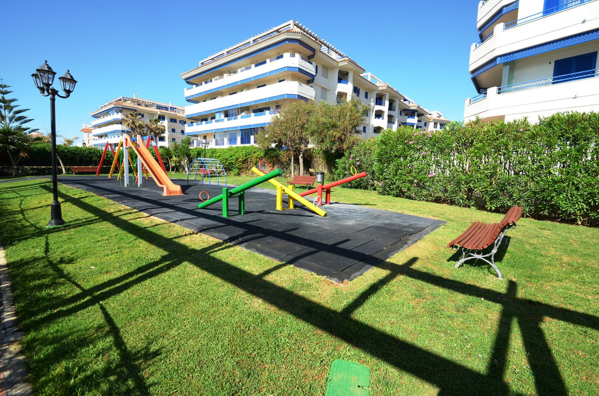 Appartement te koop in San Luis de Sabinillas | 3 slaapkamers H5255581