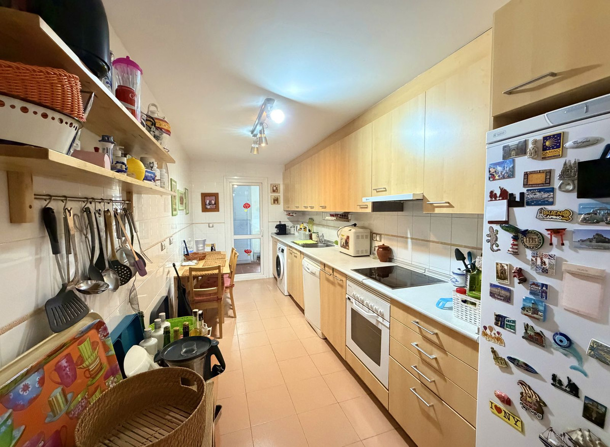 Appartement te koop in San Luis de Sabinillas | 3 slaapkamers H5255581