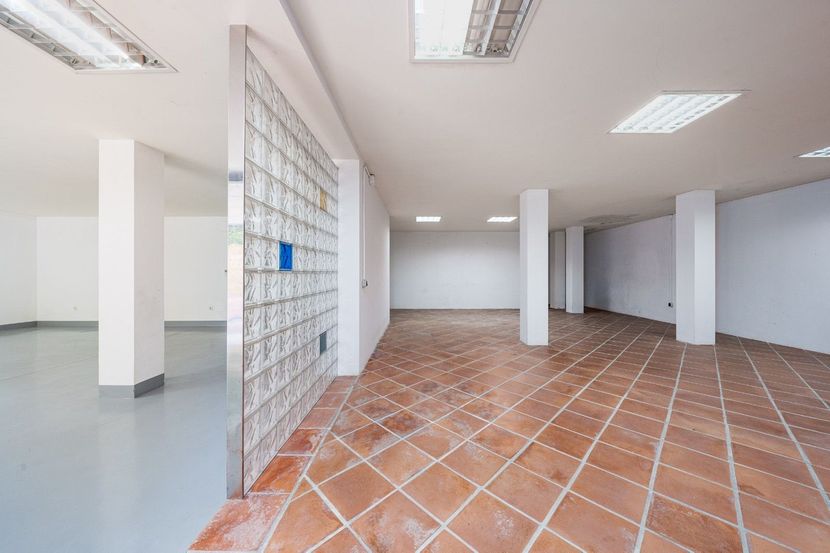 Huis te koop in Sierra Blanca | 6 slaapkamers H5293477