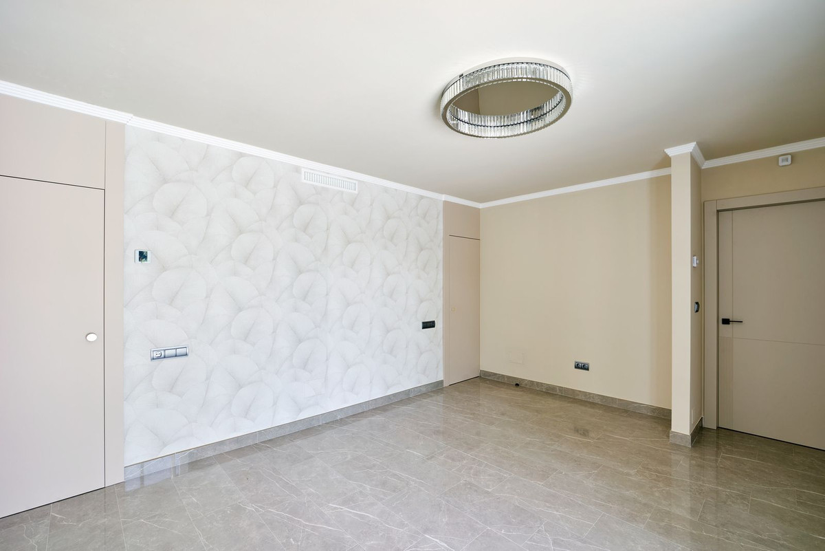 Property main view 36