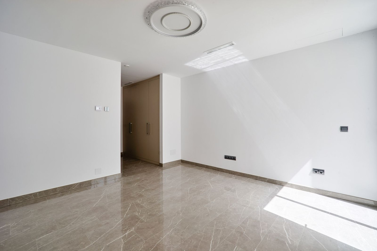 Property main view 42