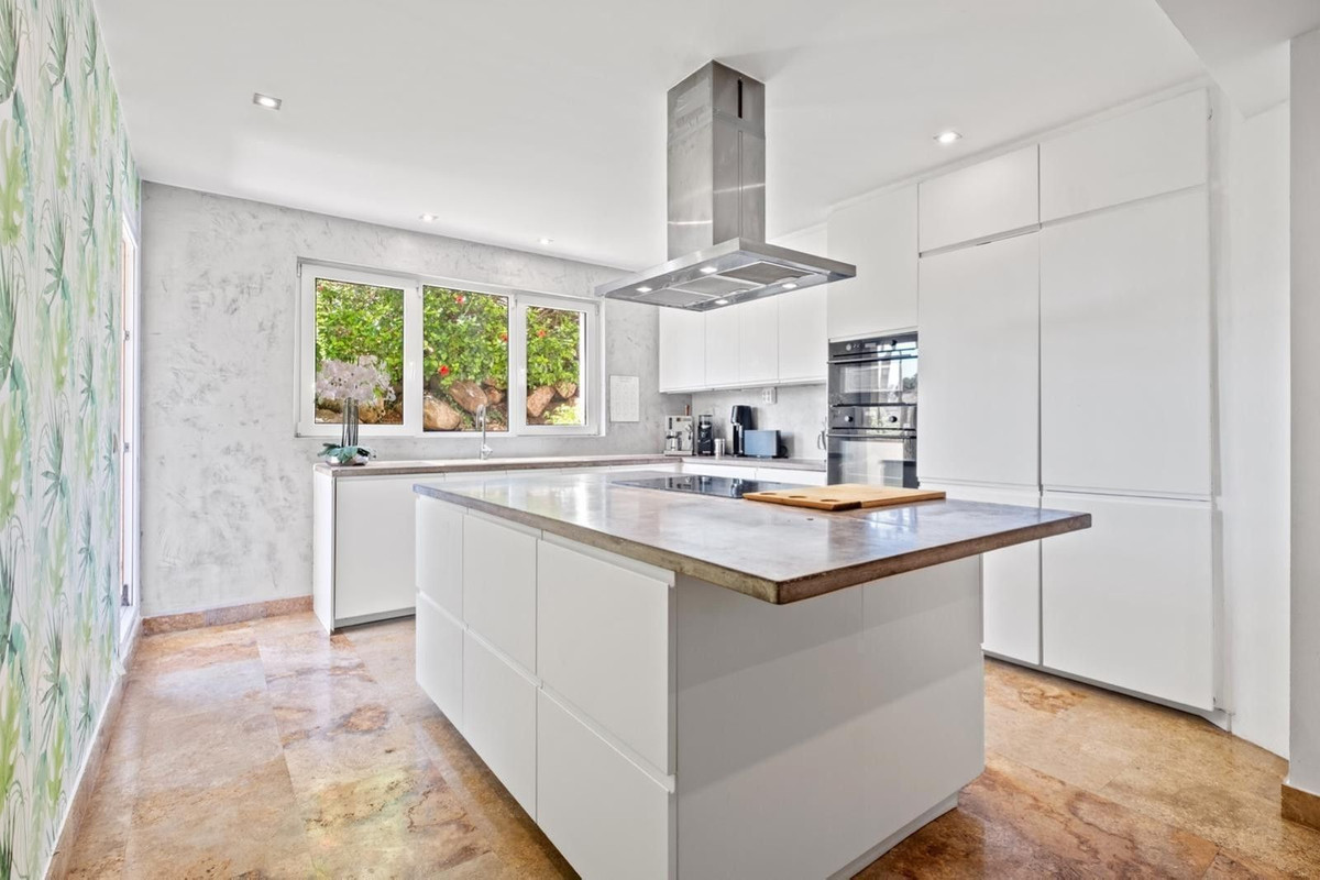 Appartement te koop in The Golden Mile | 3 slaapkamers H5291836