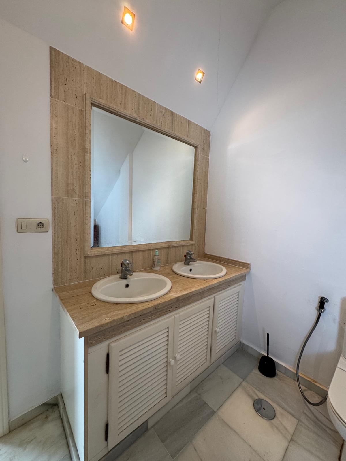 Property main view 33