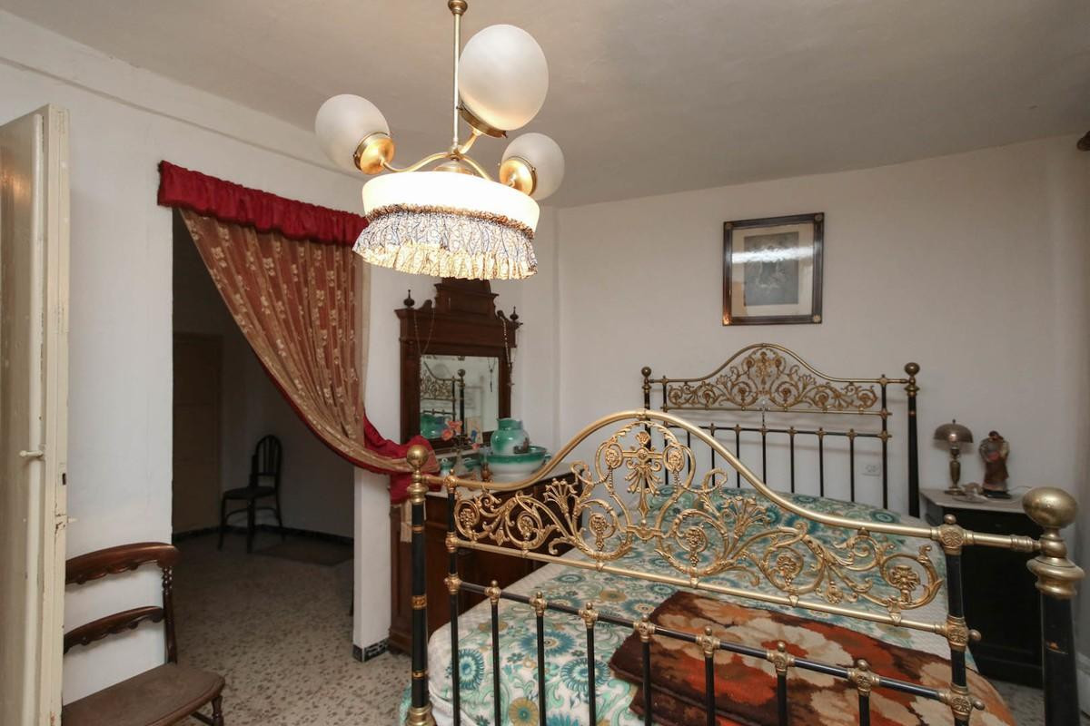 Property main view 32