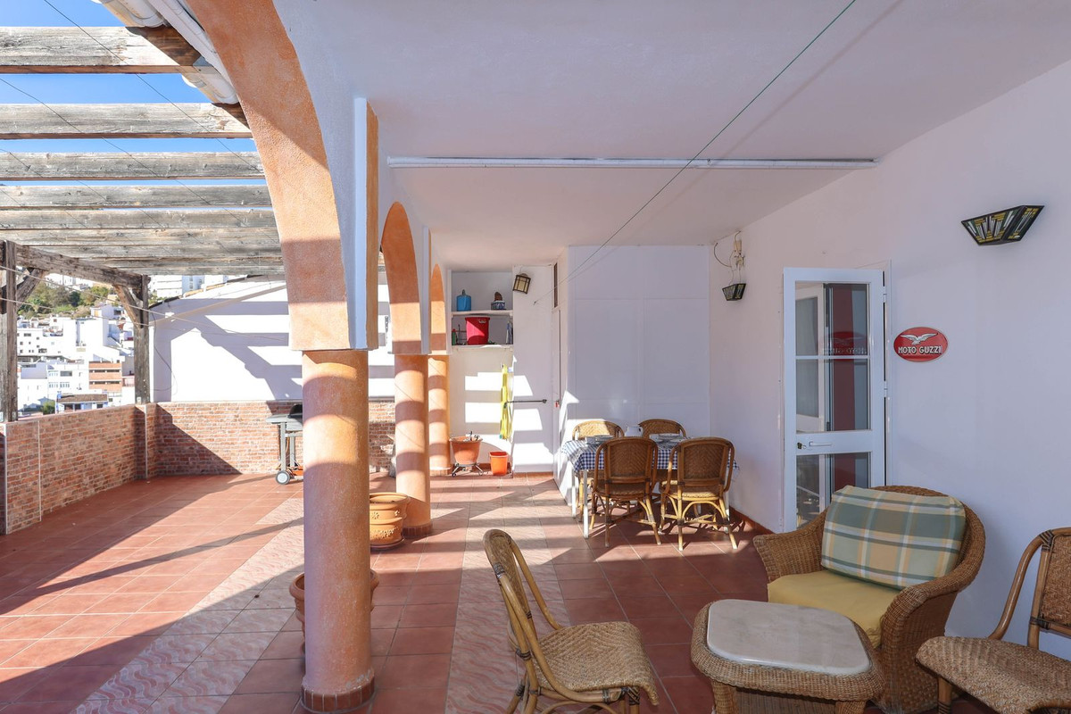 Property main view 46