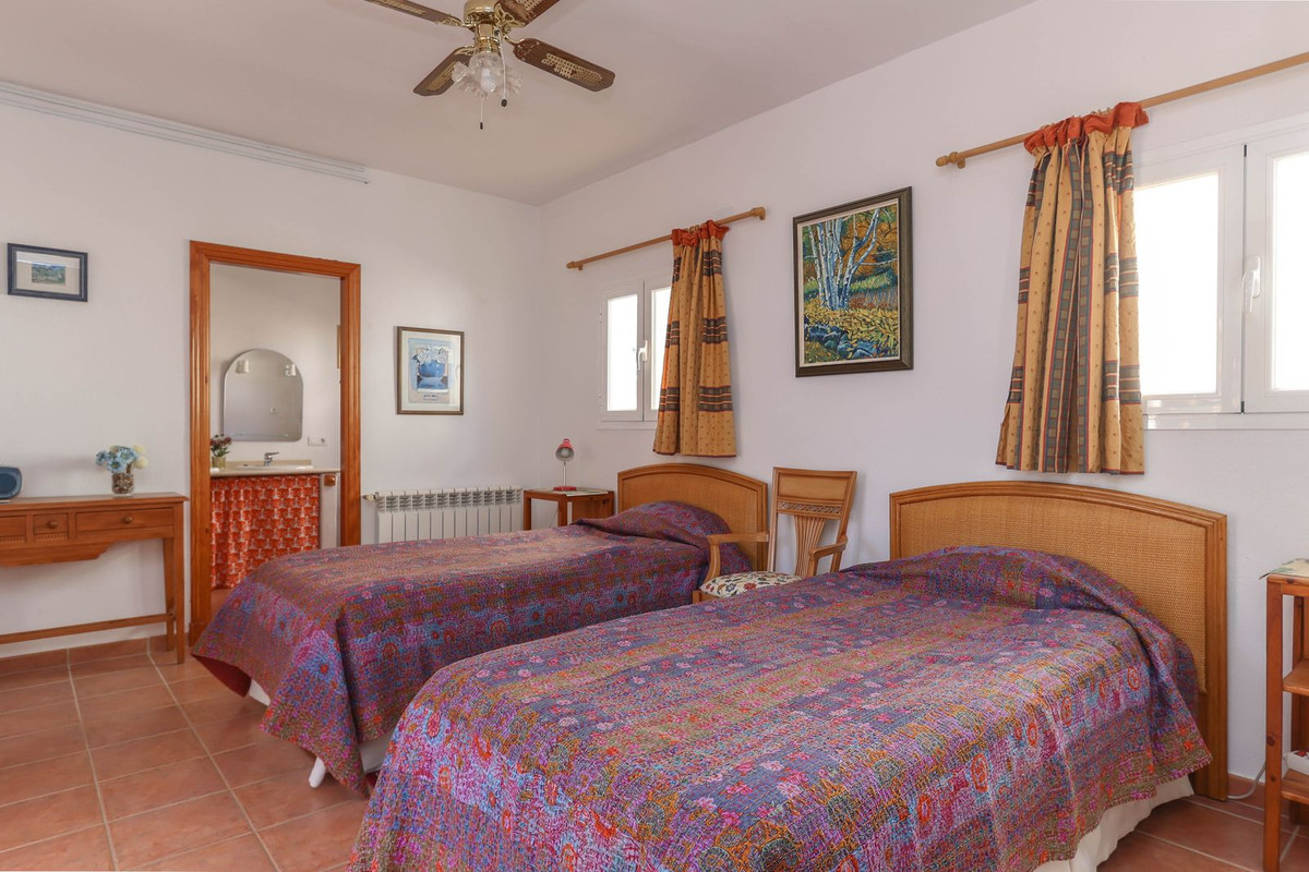 Property main view 50