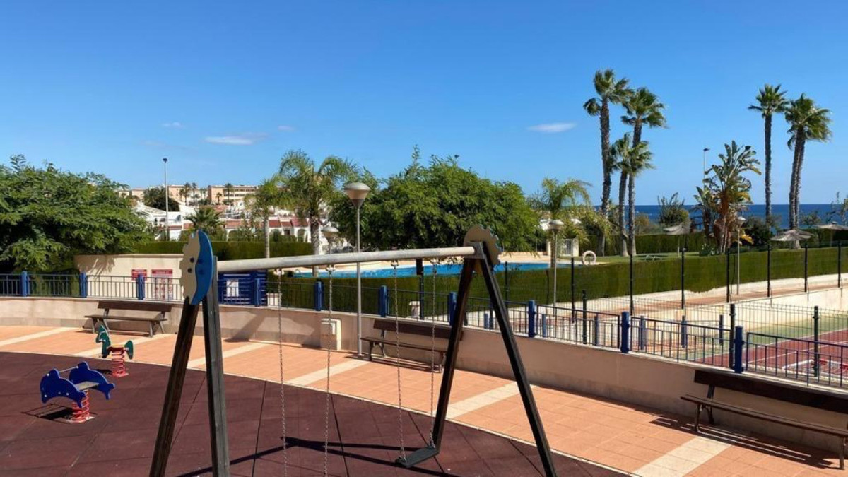 Appartement te koop in Torre de la Horadada | 2 slaapkamers H5295457