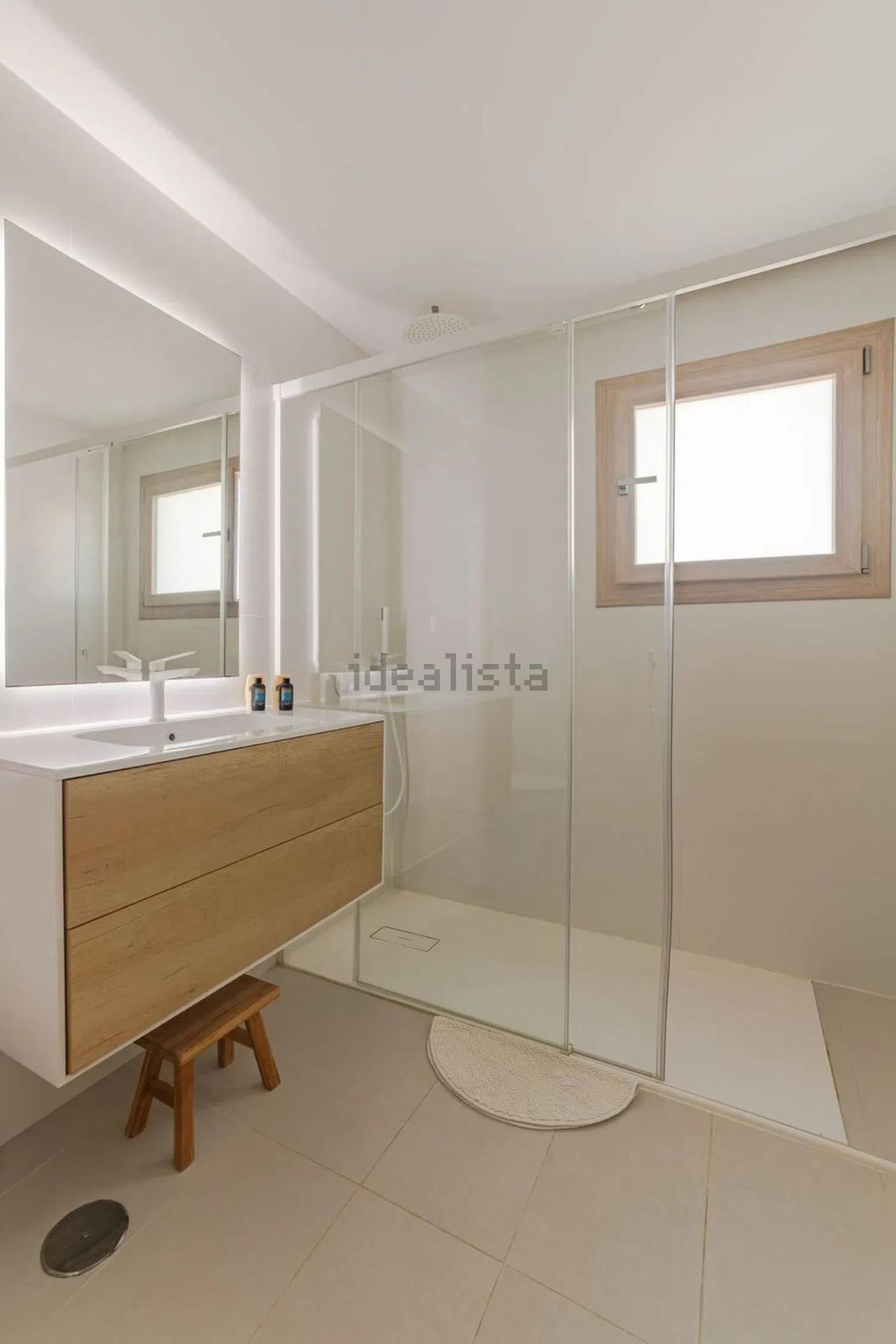 Property main view 32