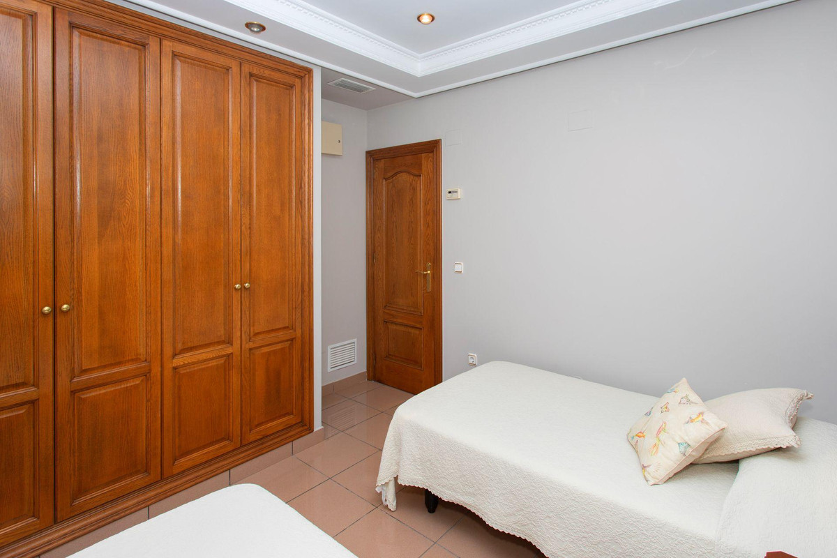 Restaurant te koop in Torrevieja | 4 slaapkamers H5484781