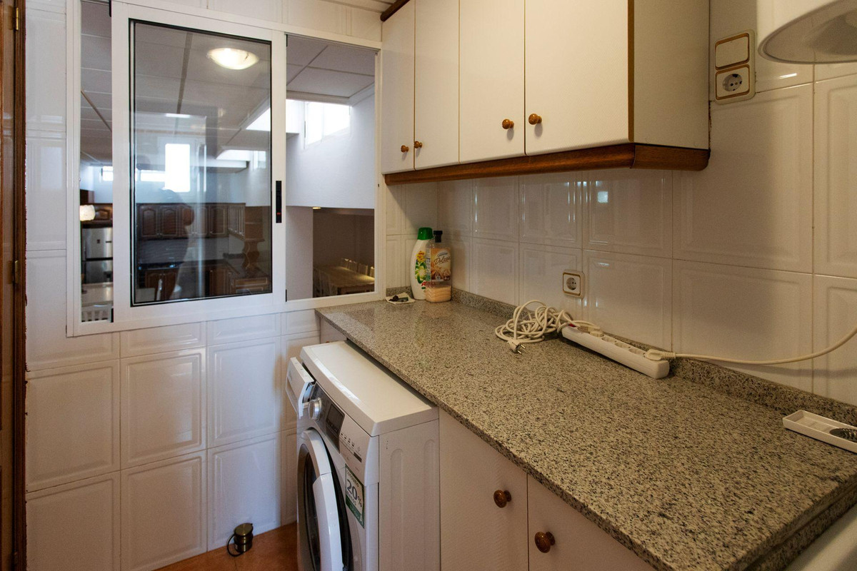 Restaurant te koop in Torrevieja | 4 slaapkamers H5484781