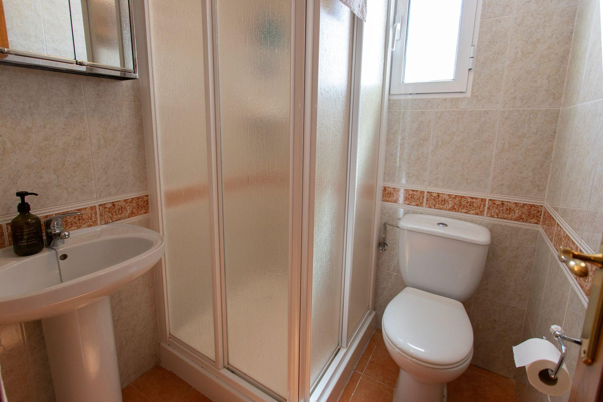 Restaurant te koop in Torrevieja | 4 slaapkamers H5484781