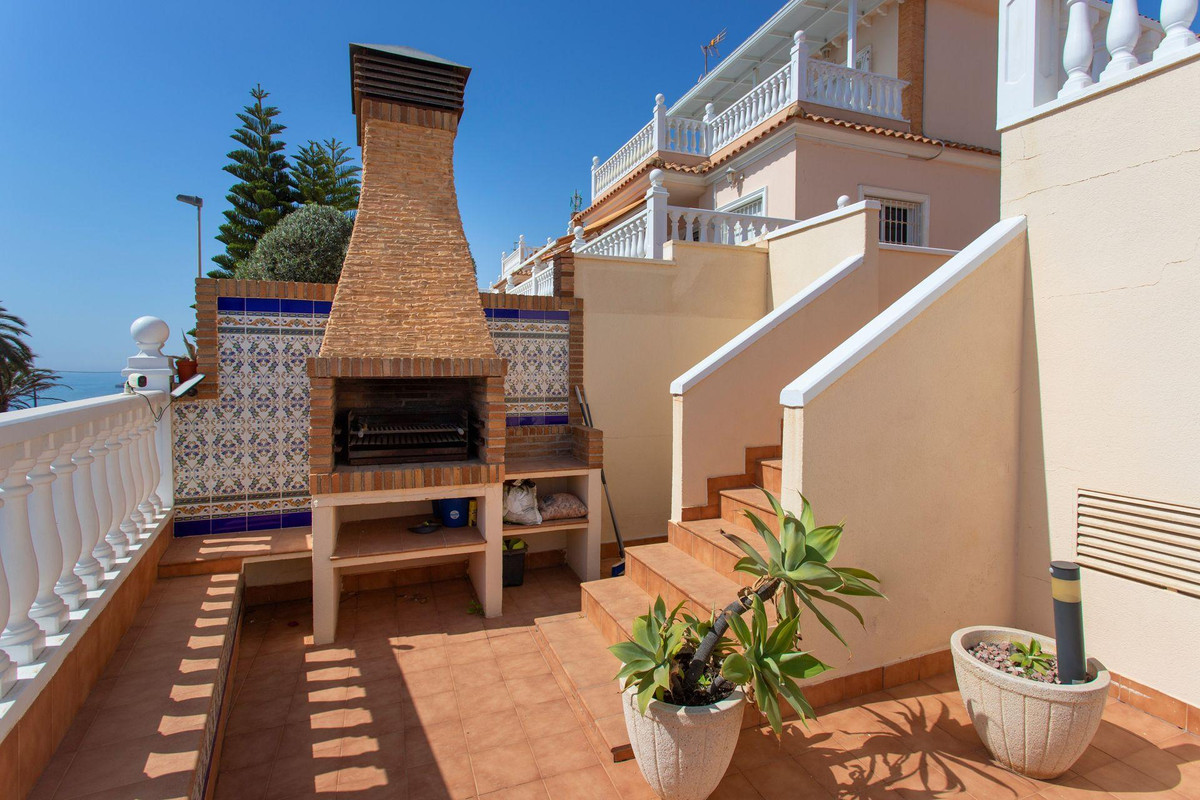 Restaurant te koop in Torrevieja | 4 slaapkamers H5484781
