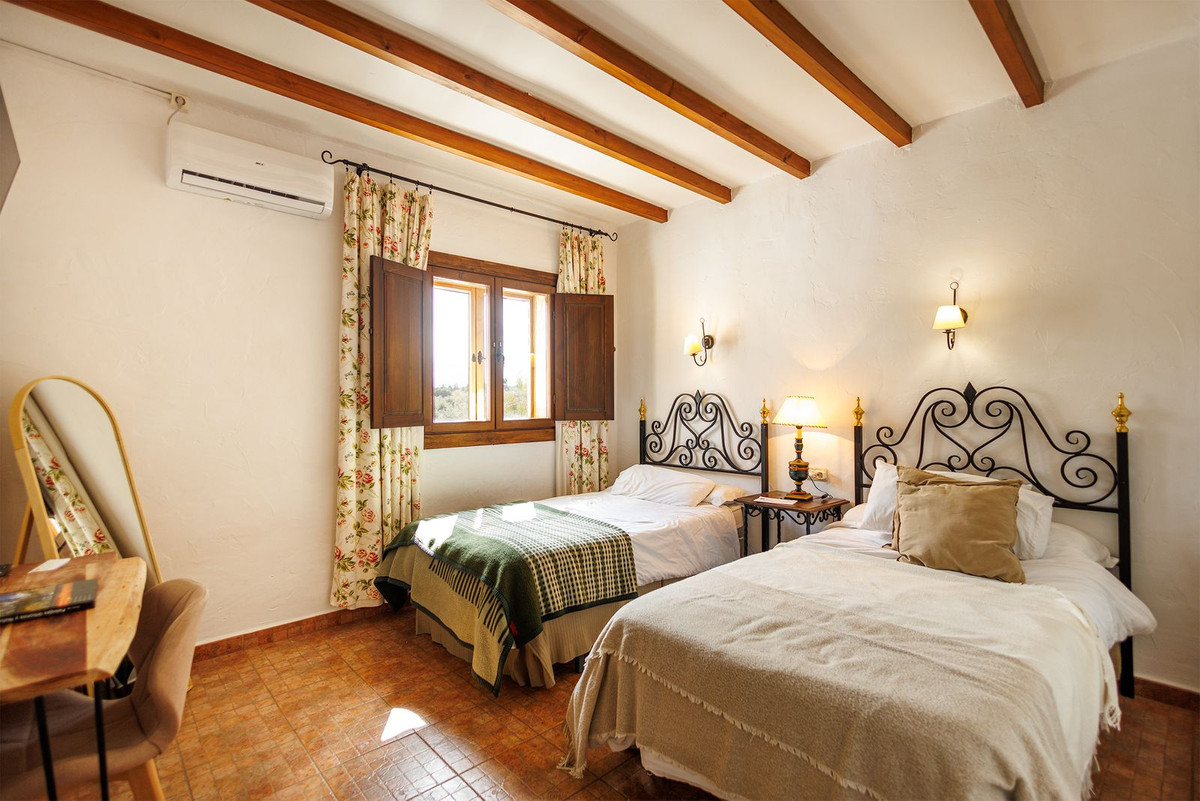 Property main view 52