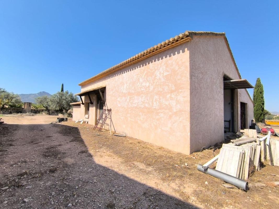 country house te koop in Villena | 6 slaapkamers H477906